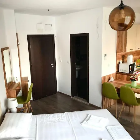 Hotel apartamentowy Aria *